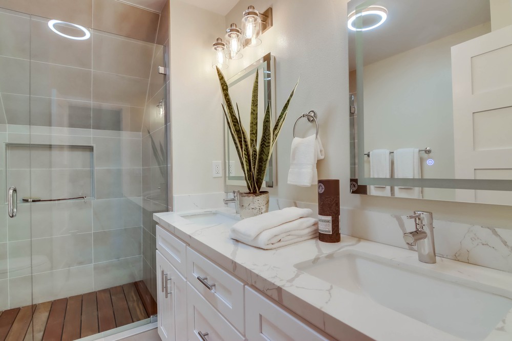 Virtual tour photo 63 of 100 for 5361 Vickie Dr