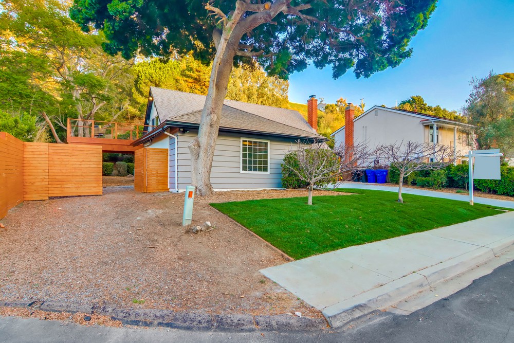 Virtual tour photo 84 of 100 for 5361 Vickie Dr