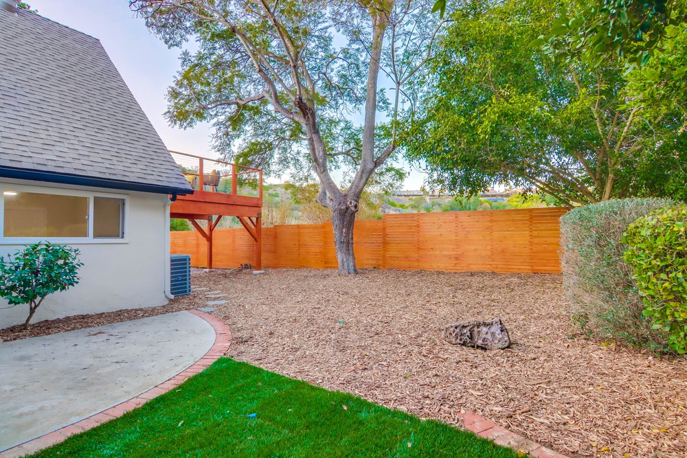 Virtual tour photo 94 of 100 for 5361 Vickie Dr