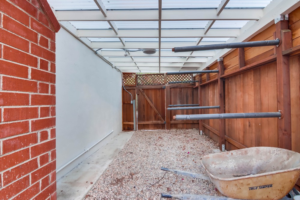 Virtual tour photo 101 of 100 for 5361 Vickie Dr