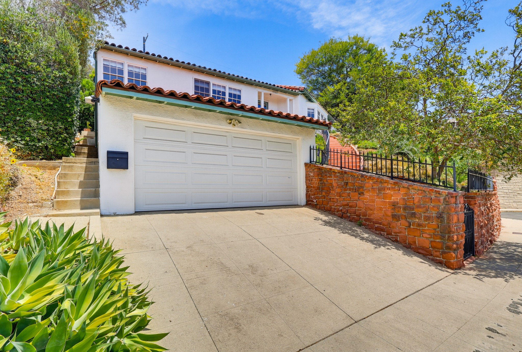 Virtual tour photo 5 of 92 for 5362 Candace Pl