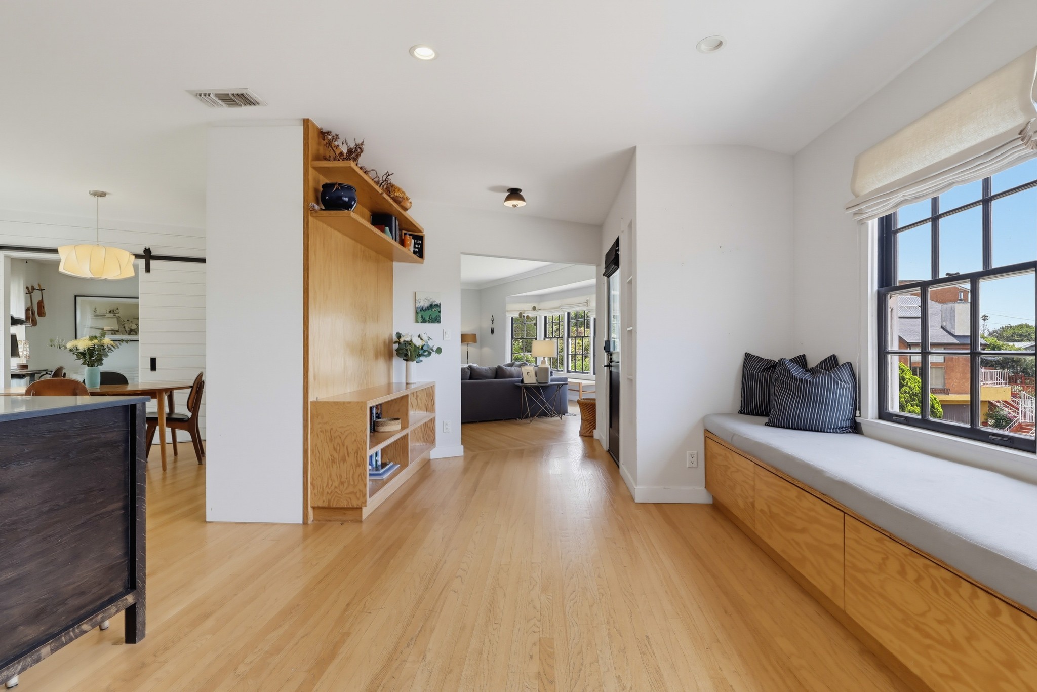 Virtual tour photo 28 of 92 for 5362 Candace Pl