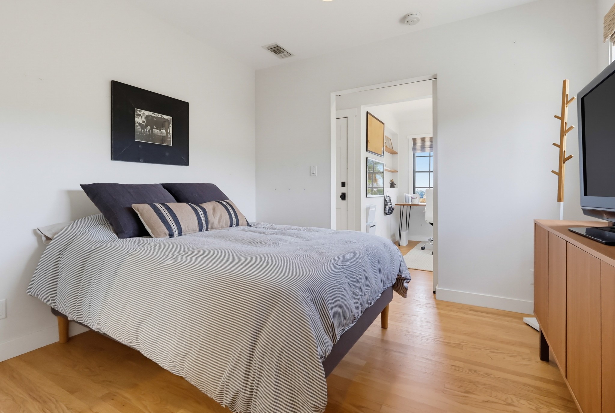 Virtual tour photo 38 of 92 for 5362 Candace Pl