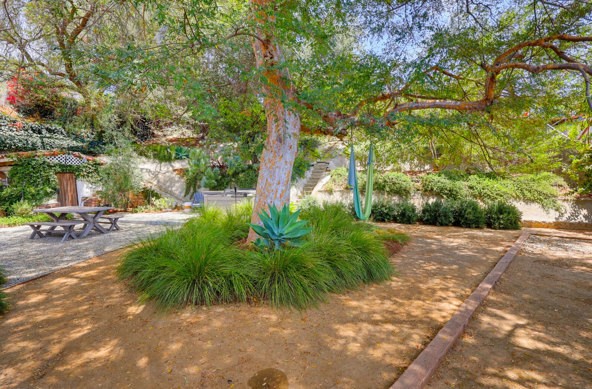 Virtual tour photo 79 of 92 for 5362 Candace Pl