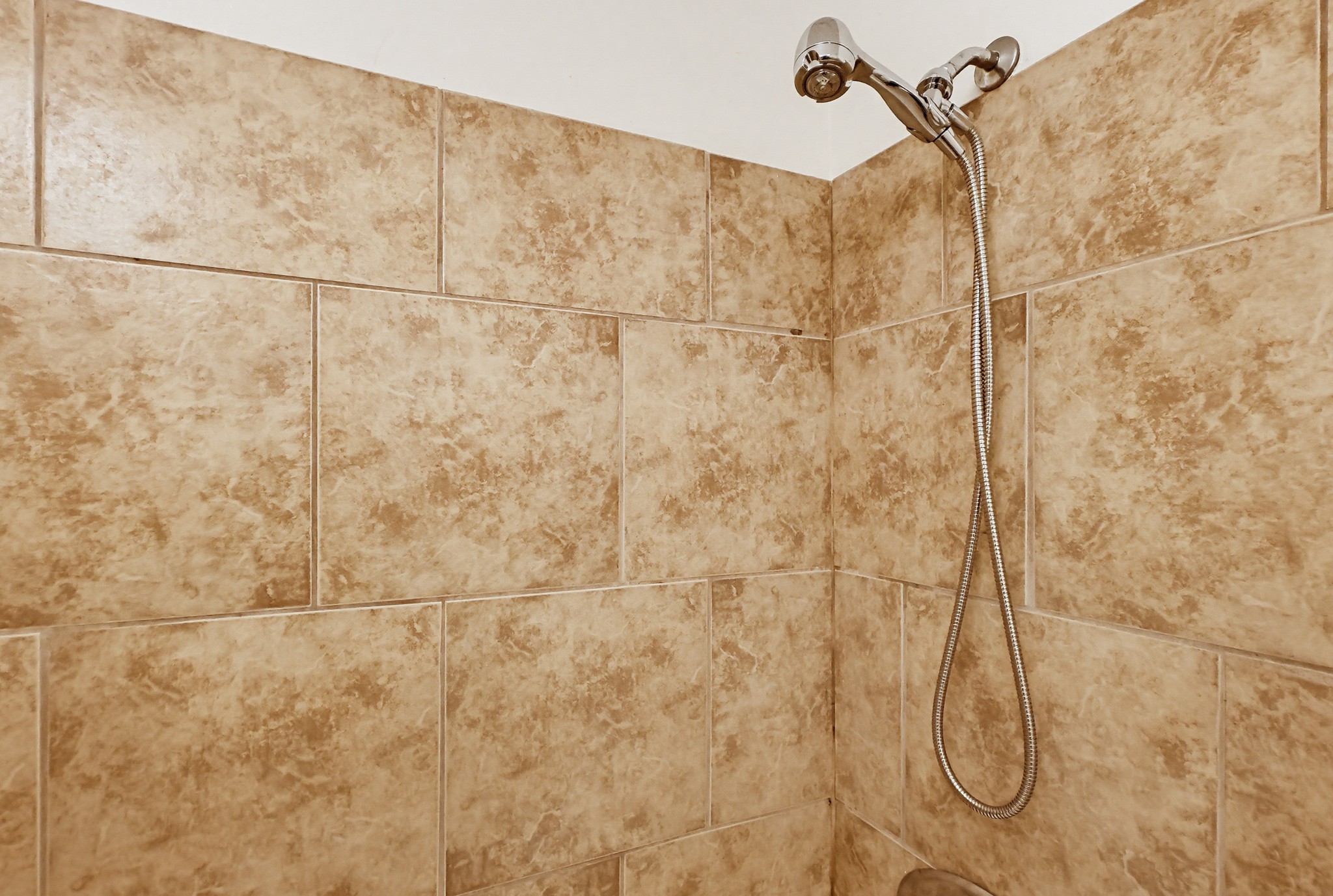 Virtual tour photo 71 of 75 for 537 W Hyde Park Blvd #105