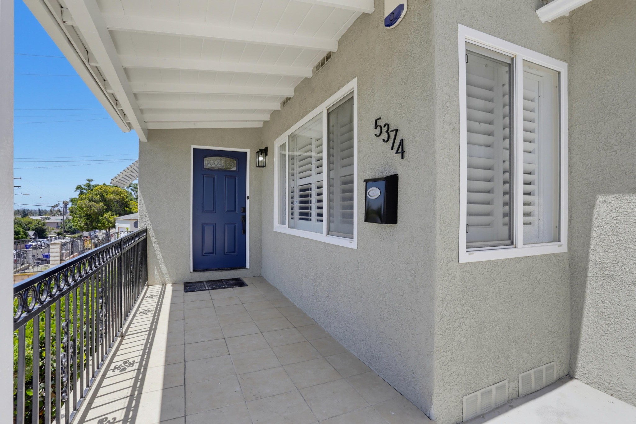 Virtual tour photo 5 of 40 for 5374 Bonita Dr