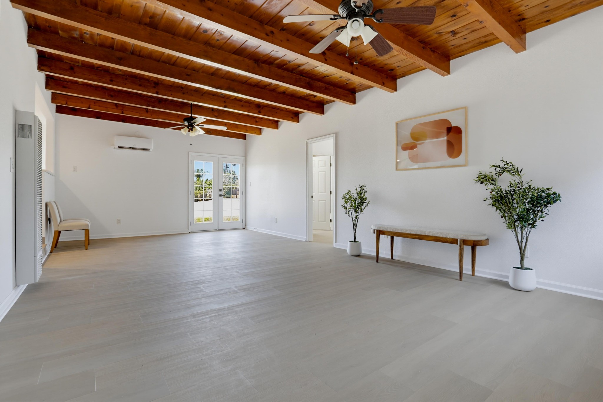 Virtual tour photo 16 of 40 for 5374 Bonita Dr