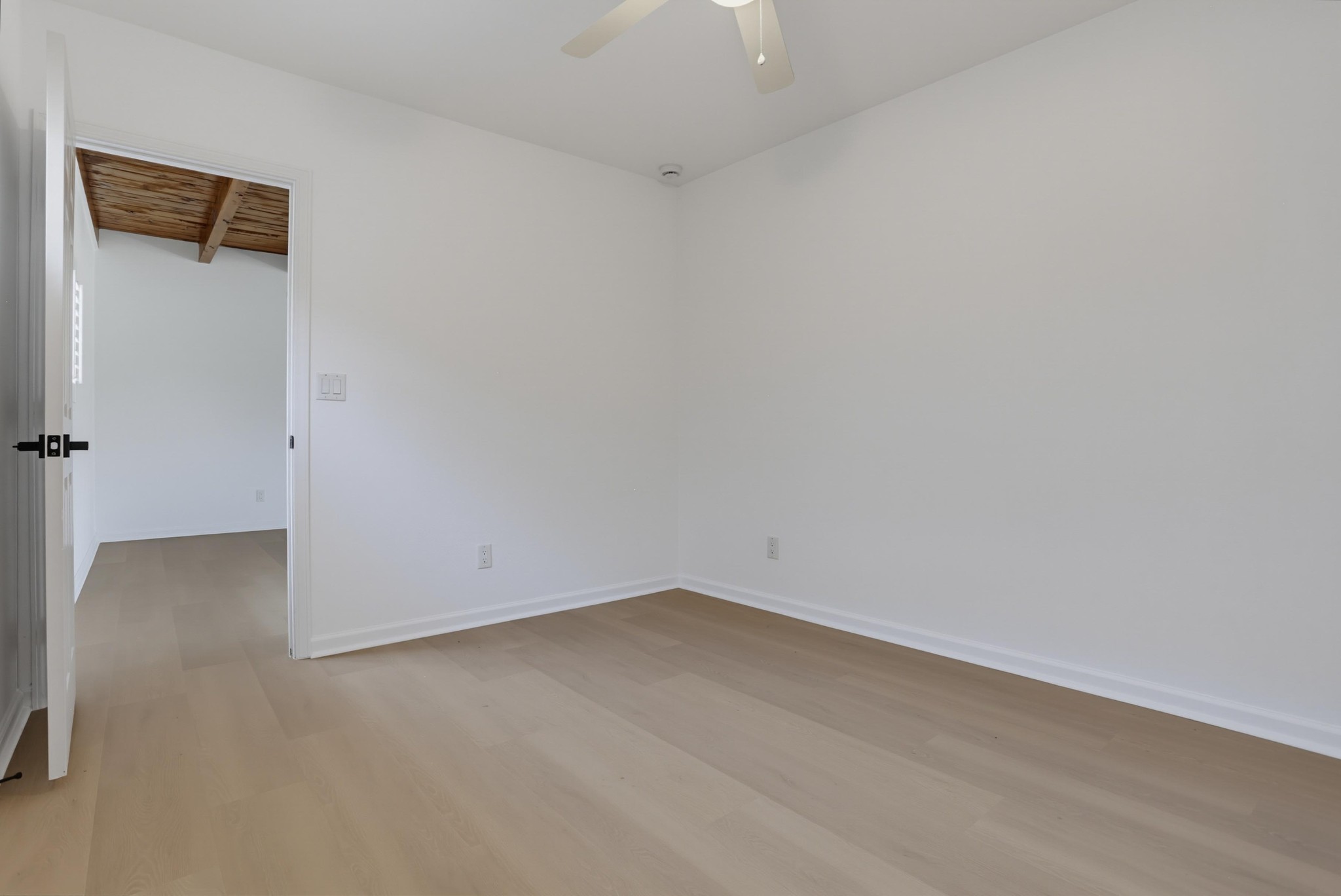 Virtual tour photo 23 of 40 for 5374 Bonita Dr