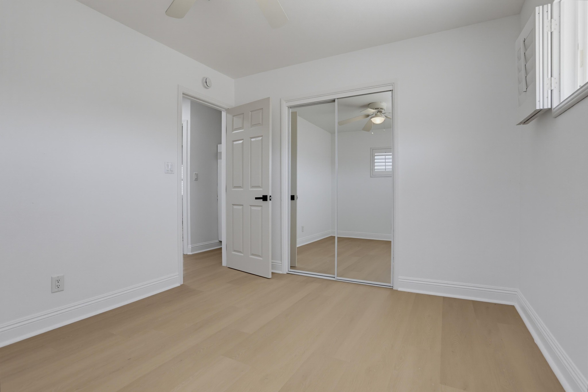 Virtual tour photo 30 of 40 for 5374 Bonita Dr