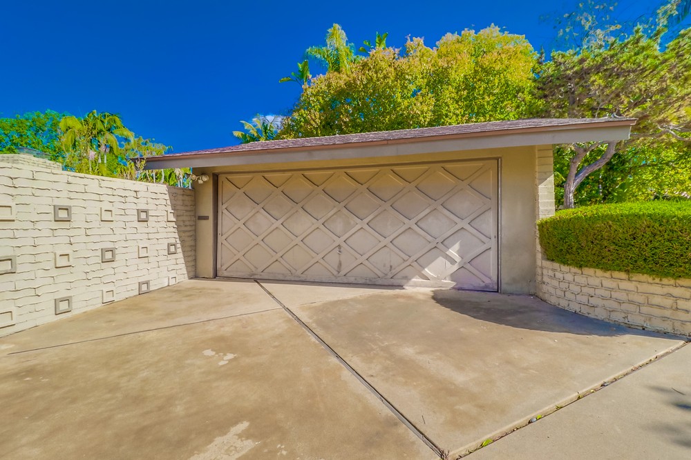 Virtual tour photo 8 of 67 for 5374 Canterbury Dr