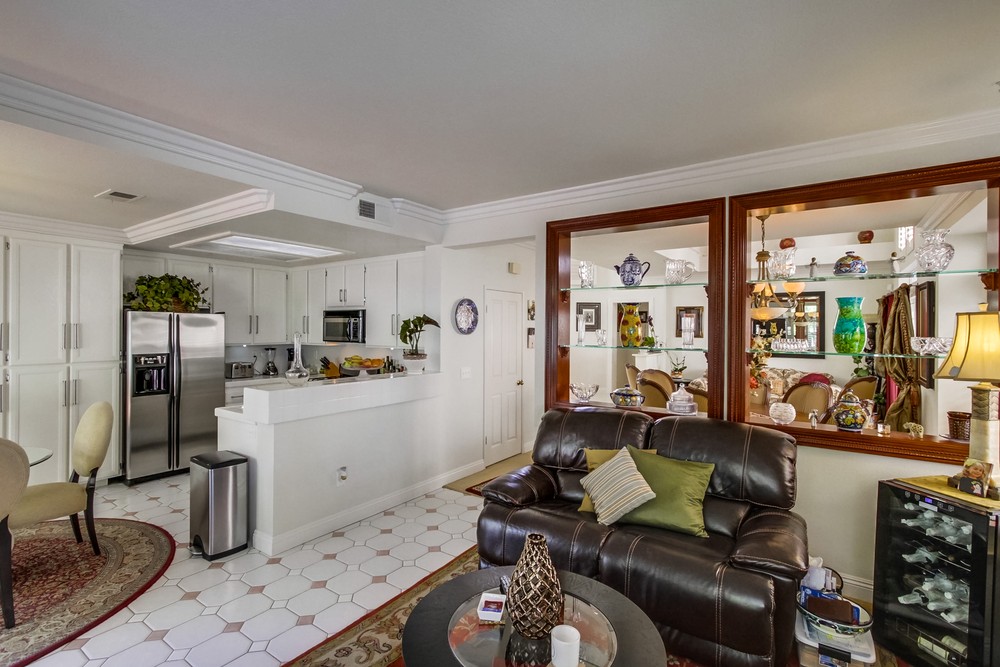 Virtual tour photo 17 of 52 for 5376 Camino Playa Malaga