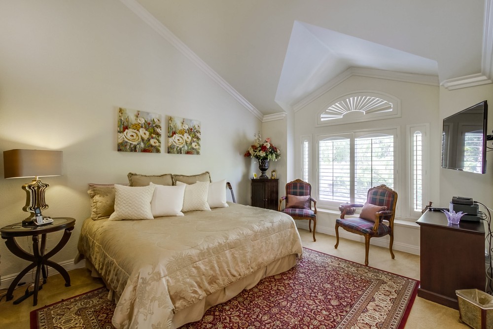 Virtual tour photo 27 of 52 for 5376 Camino Playa Malaga