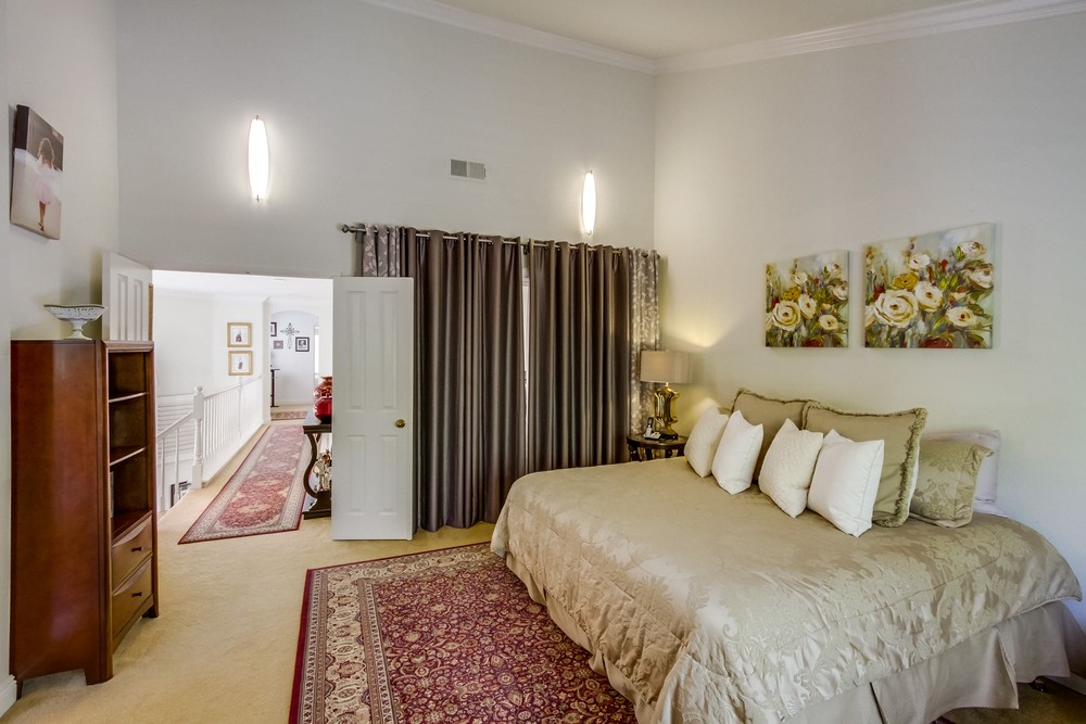 Virtual tour photo 29 of 52 for 5376 Camino Playa Malaga