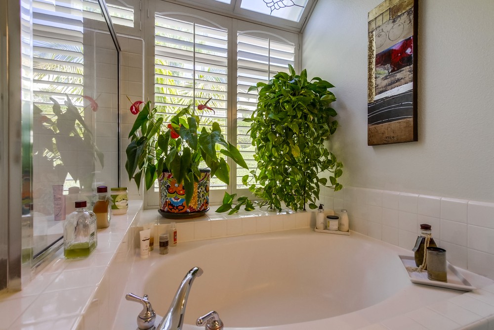 Virtual tour photo 33 of 52 for 5376 Camino Playa Malaga