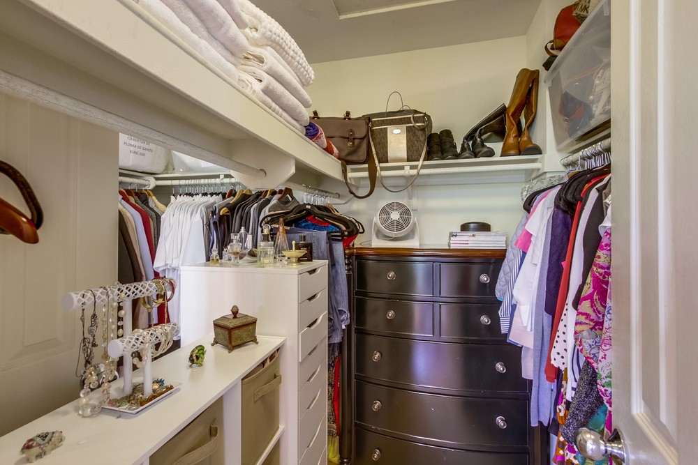 Virtual tour photo 35 of 52 for 5376 Camino Playa Malaga