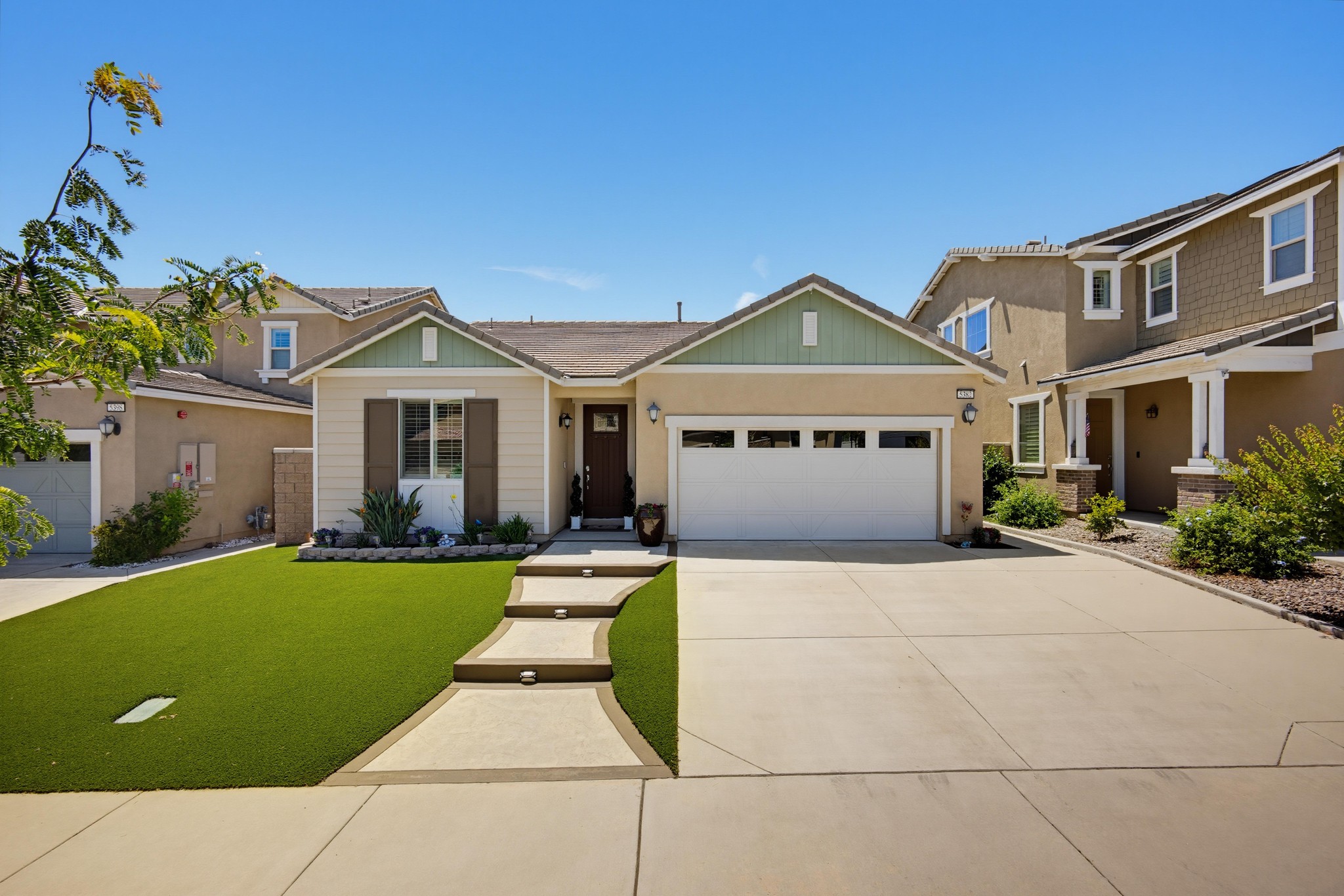 Virtual tour photo 1 of 46 for 5382 Kastania Wy