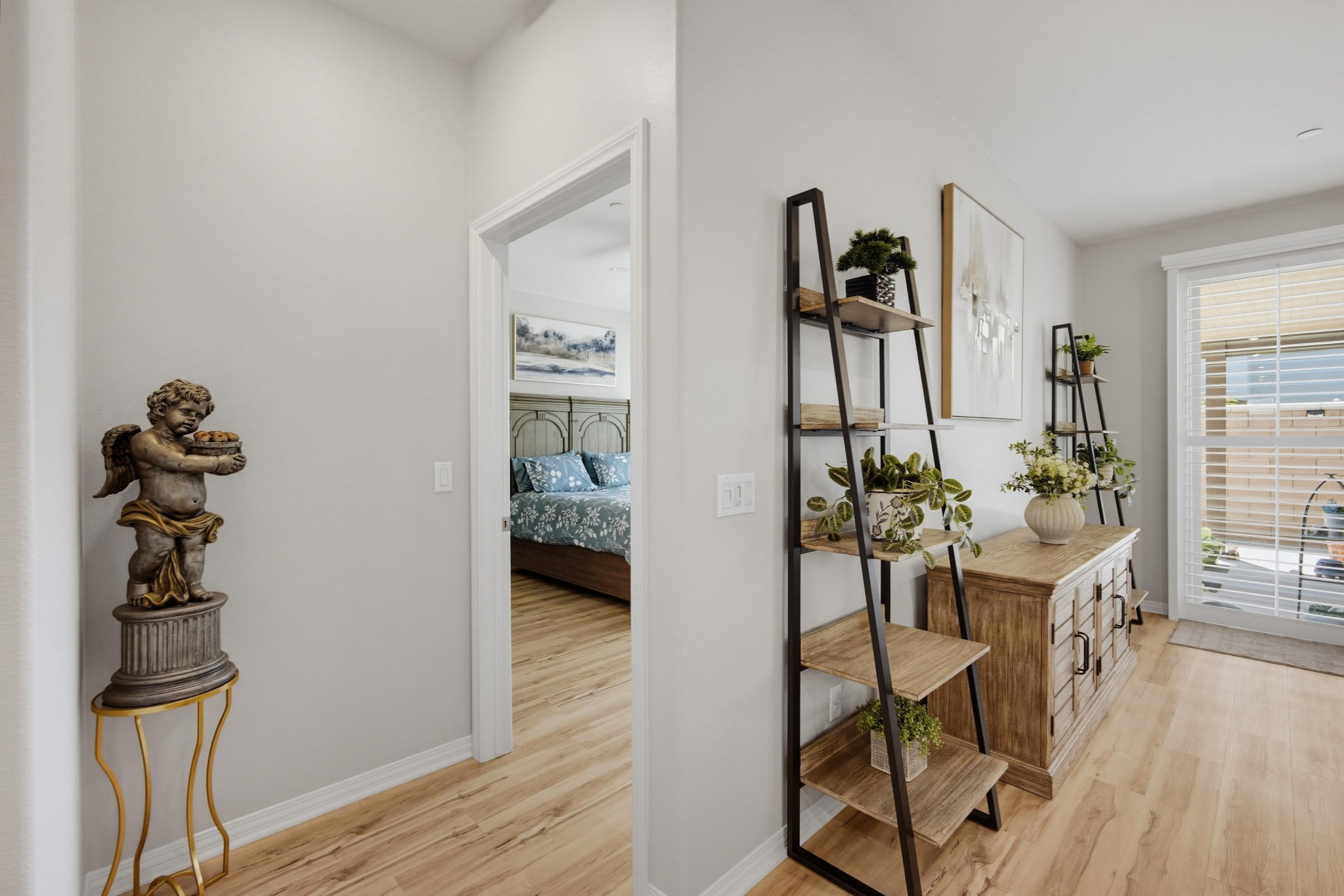 Virtual tour photo 33 of 46 for 5382 Kastania Wy
