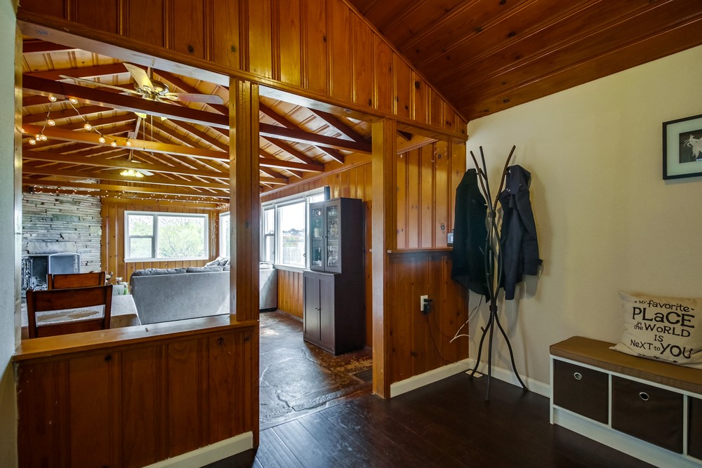 Virtual tour photo 8 of 33 for 5386 Orange Ave