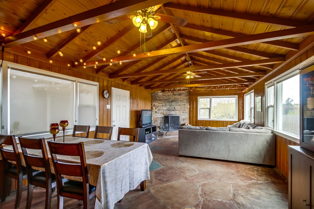 Virtual tour photo 10 of 33 for 5386 Orange Ave