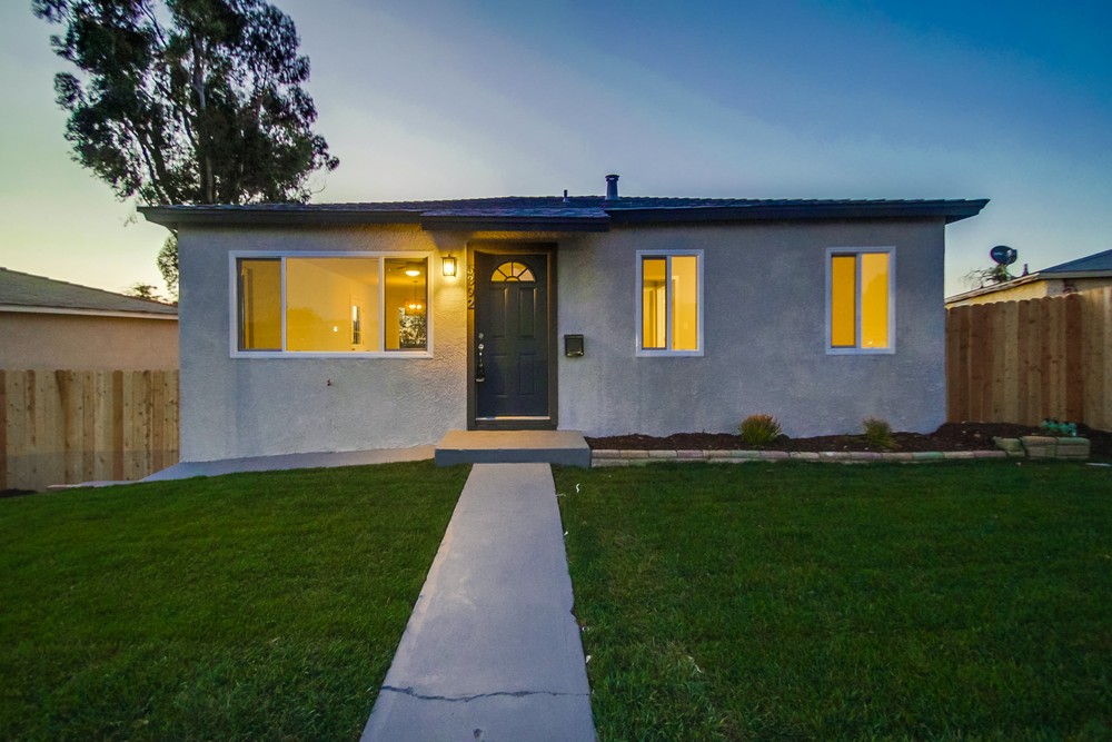 Virtual tour photo 5 of 44 for 5392 Roswell St