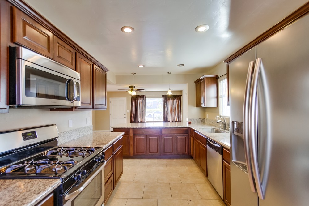 Virtual tour photo 14 of 40 for 5396 Lenox Drive