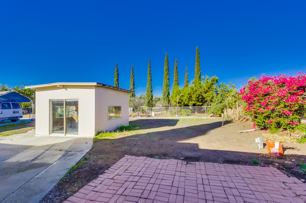 Virtual tour photo 35 of 40 for 5396 Lenox Drive