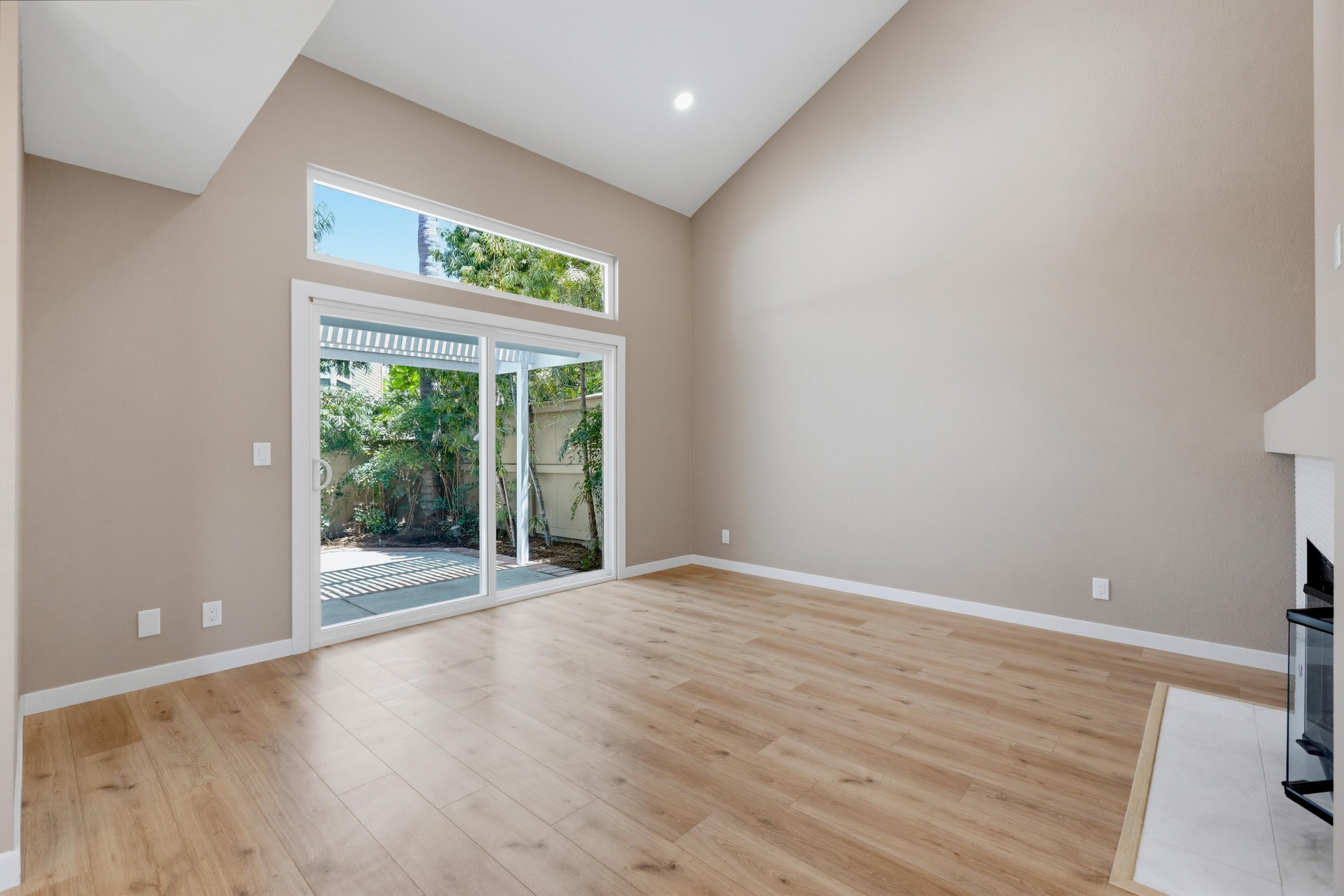 Virtual tour photo 10 of 59 for 54 Sandalwood