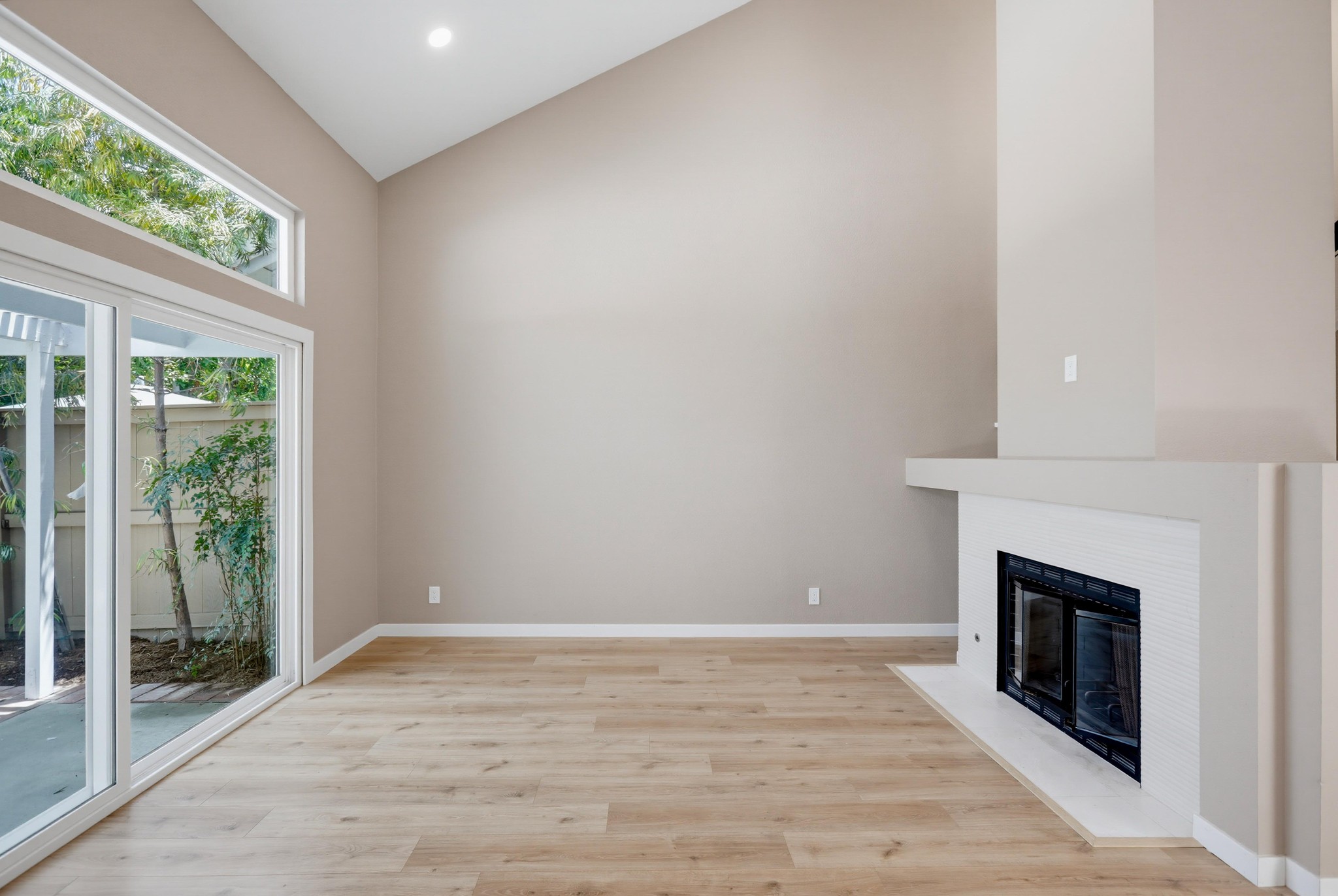 Virtual tour photo 9 of 59 for 54 Sandalwood