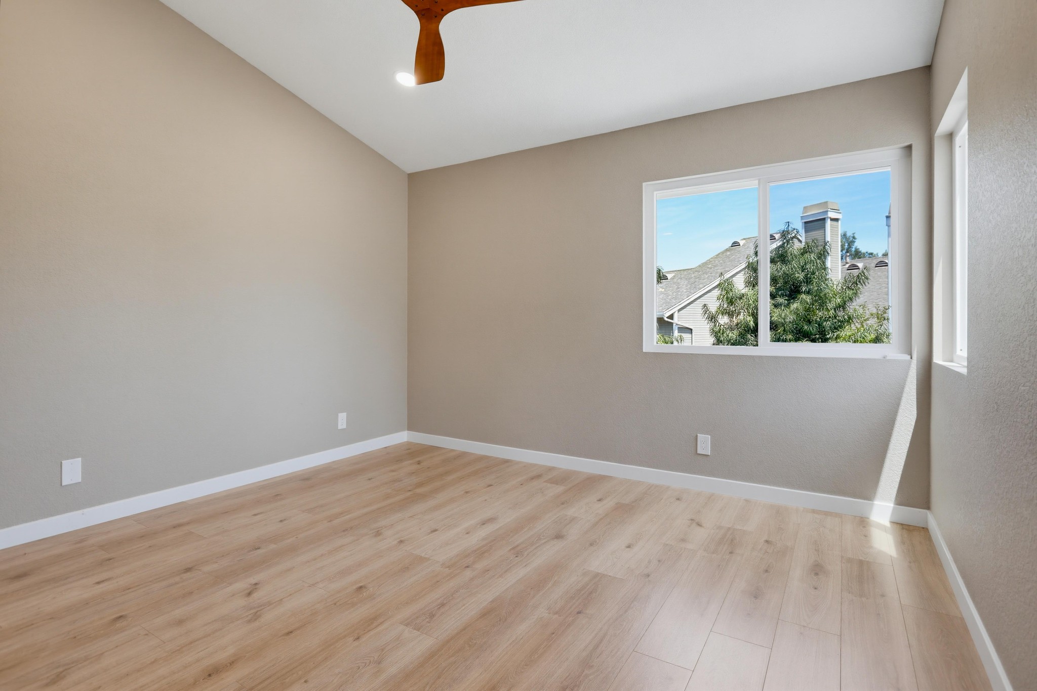 Virtual tour photo 25 of 59 for 54 Sandalwood