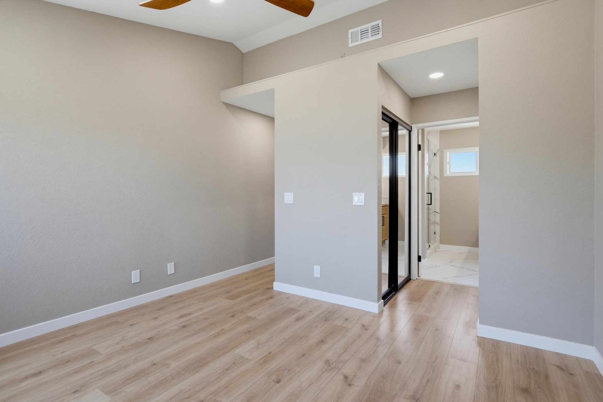Virtual tour photo 27 of 59 for 54 Sandalwood