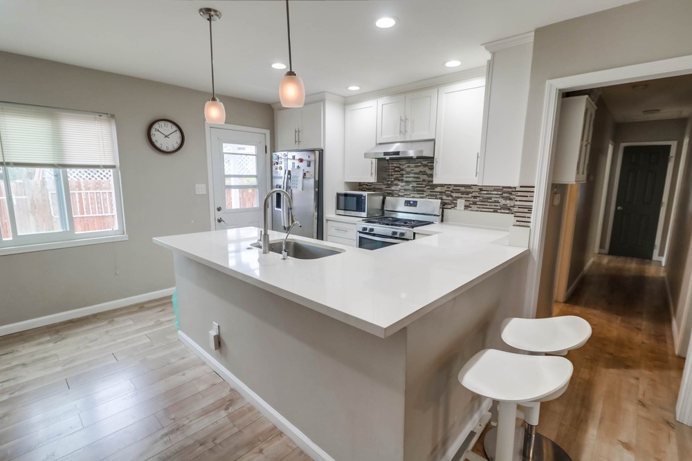 Virtual tour photo 14 of 40 for 5406 Grape St