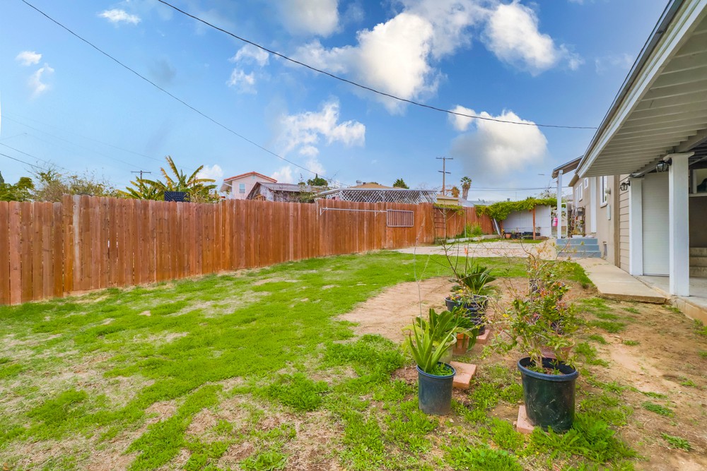 Virtual tour photo 35 of 40 for 5406 Grape St