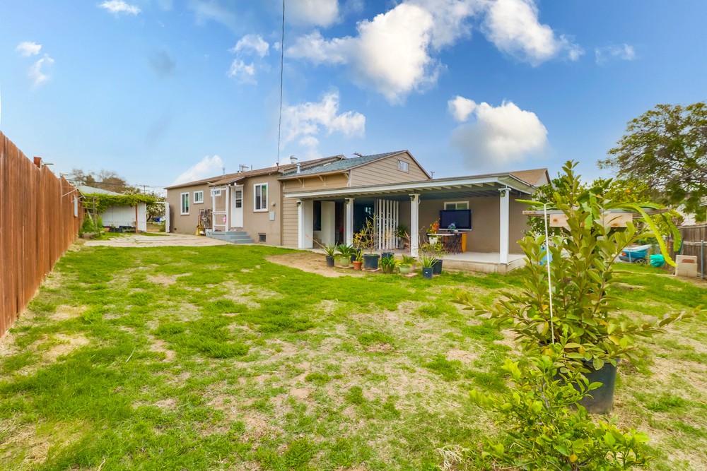 Virtual tour photo 36 of 40 for 5406 Grape St
