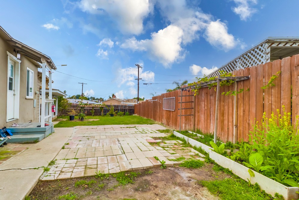 Virtual tour photo 39 of 40 for 5406 Grape St