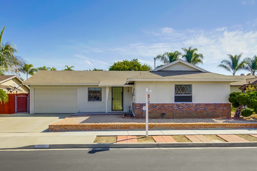 Virtual tour photo 1 of 33 for 5411 Cole St