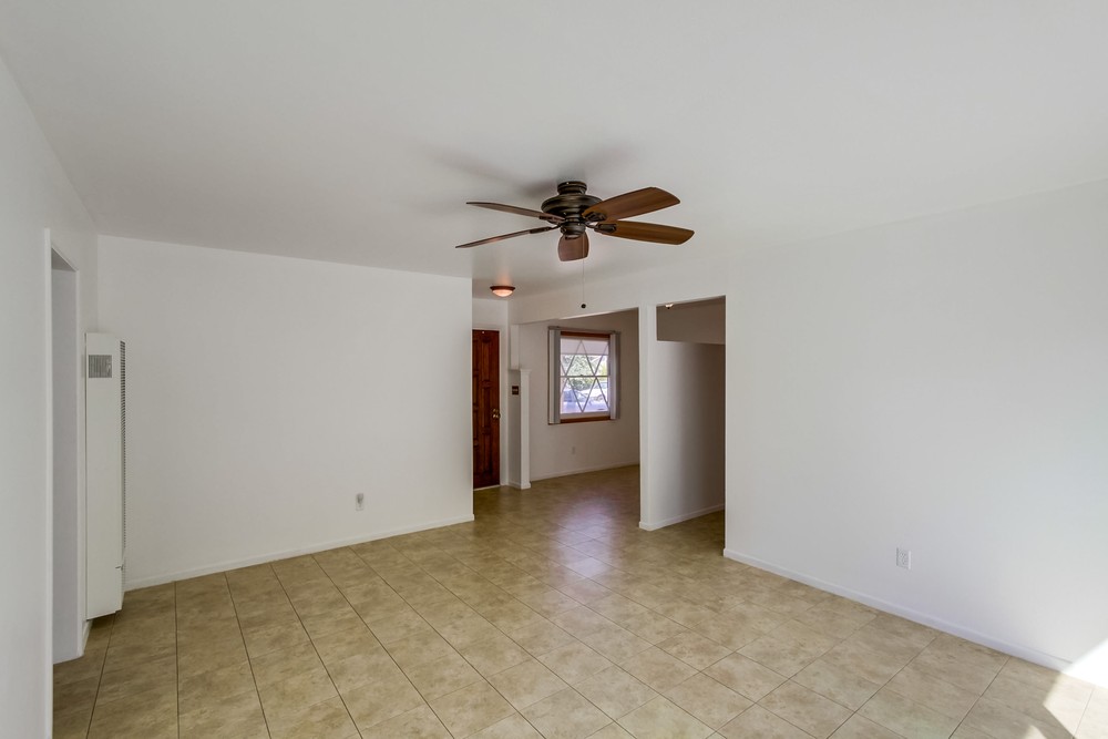 Virtual tour photo 6 of 33 for 5411 Cole St