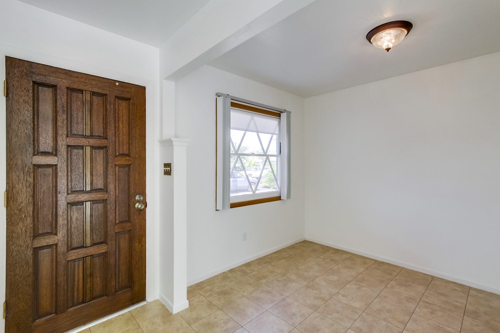 Virtual tour photo 8 of 33 for 5411 Cole St