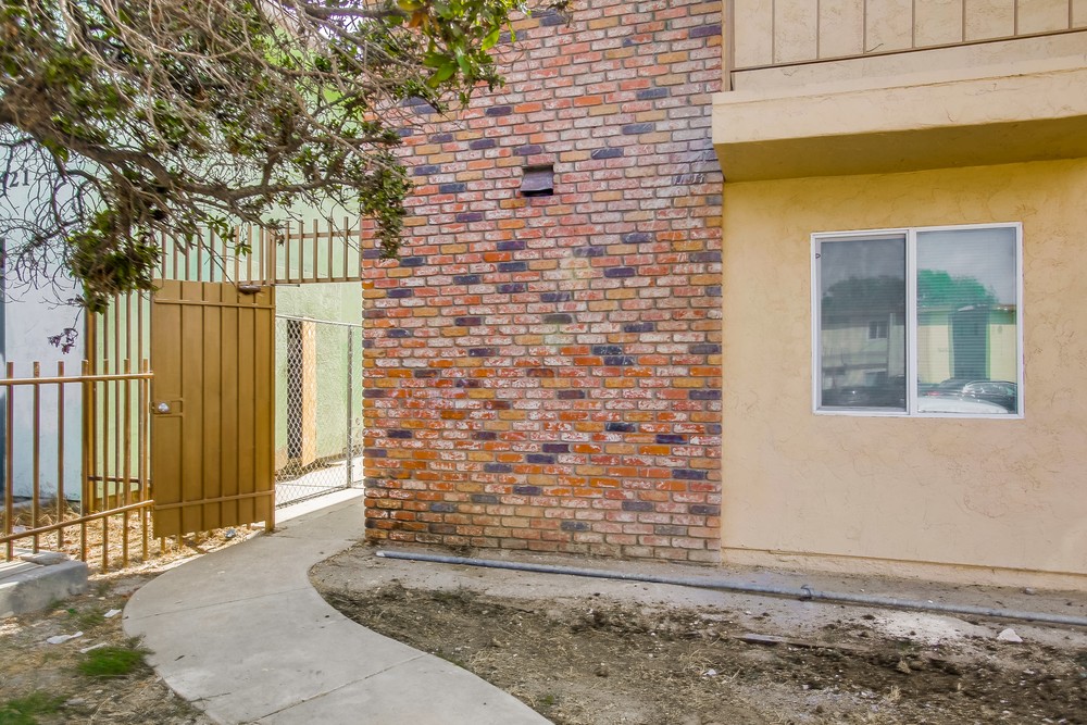 Virtual tour photo 6 of 55 for 5415 Imperial Ave