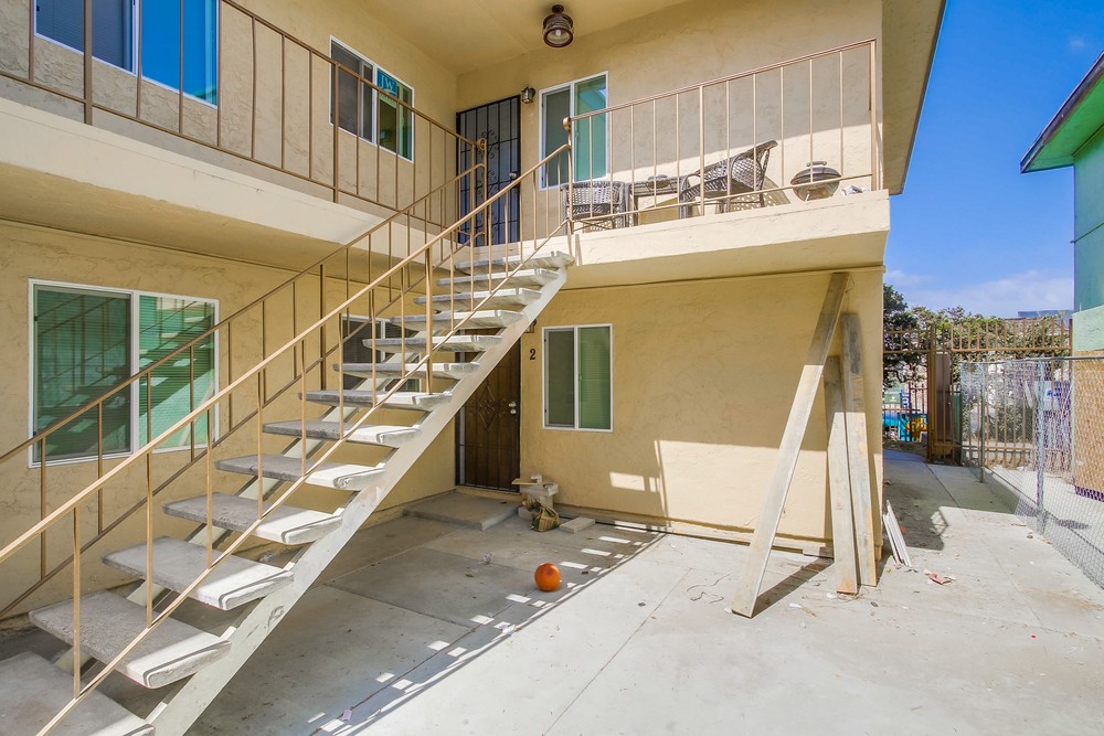 Virtual tour photo 27 of 55 for 5415 Imperial Ave