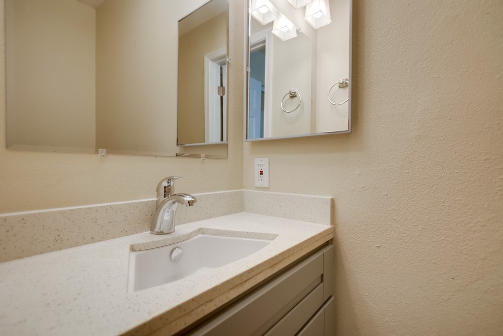 Virtual tour photo 46 of 55 for 5415 Imperial Ave