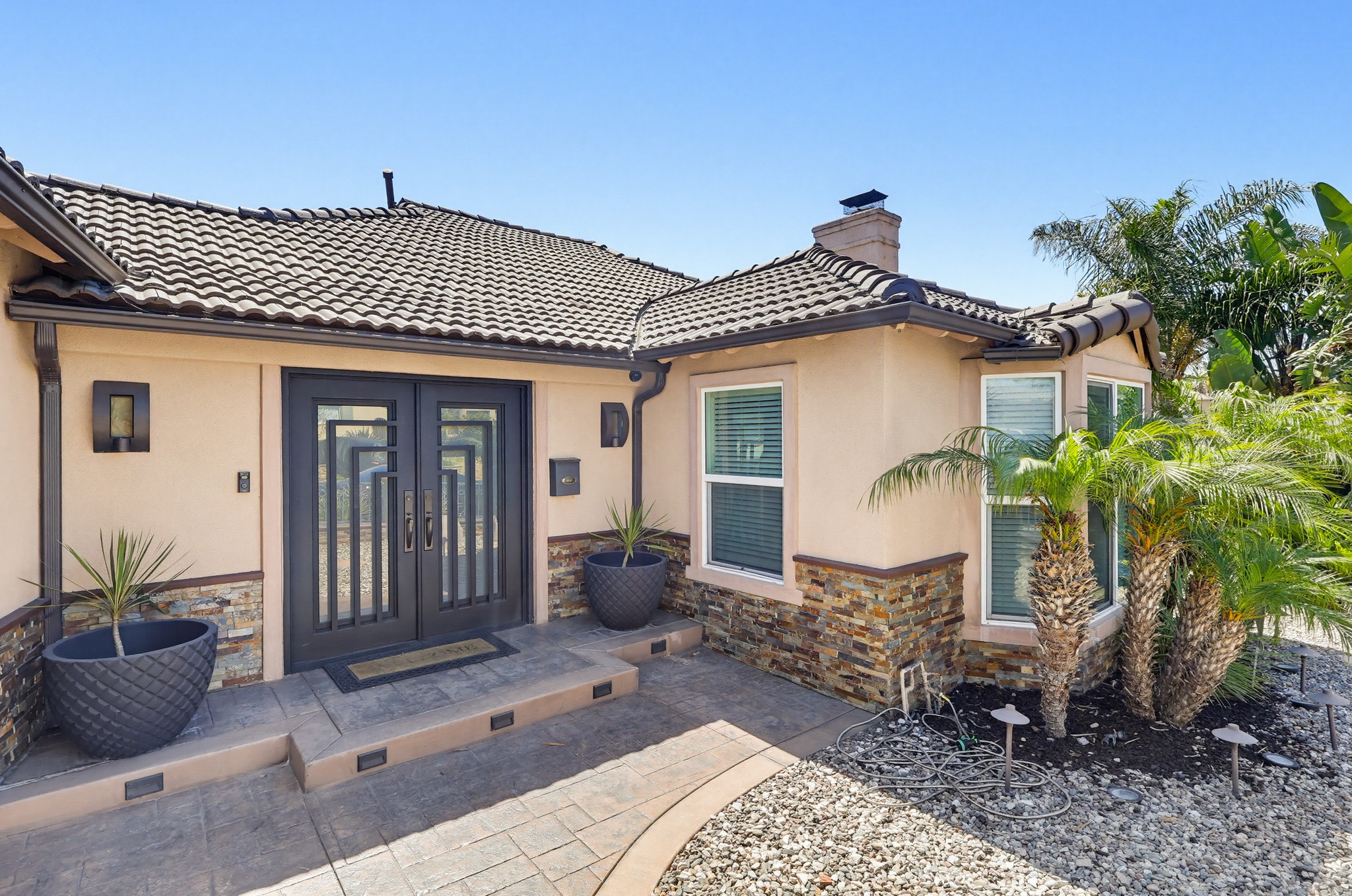 Virtual tour photo 7 of 116 for 5415 Onacrest Dr