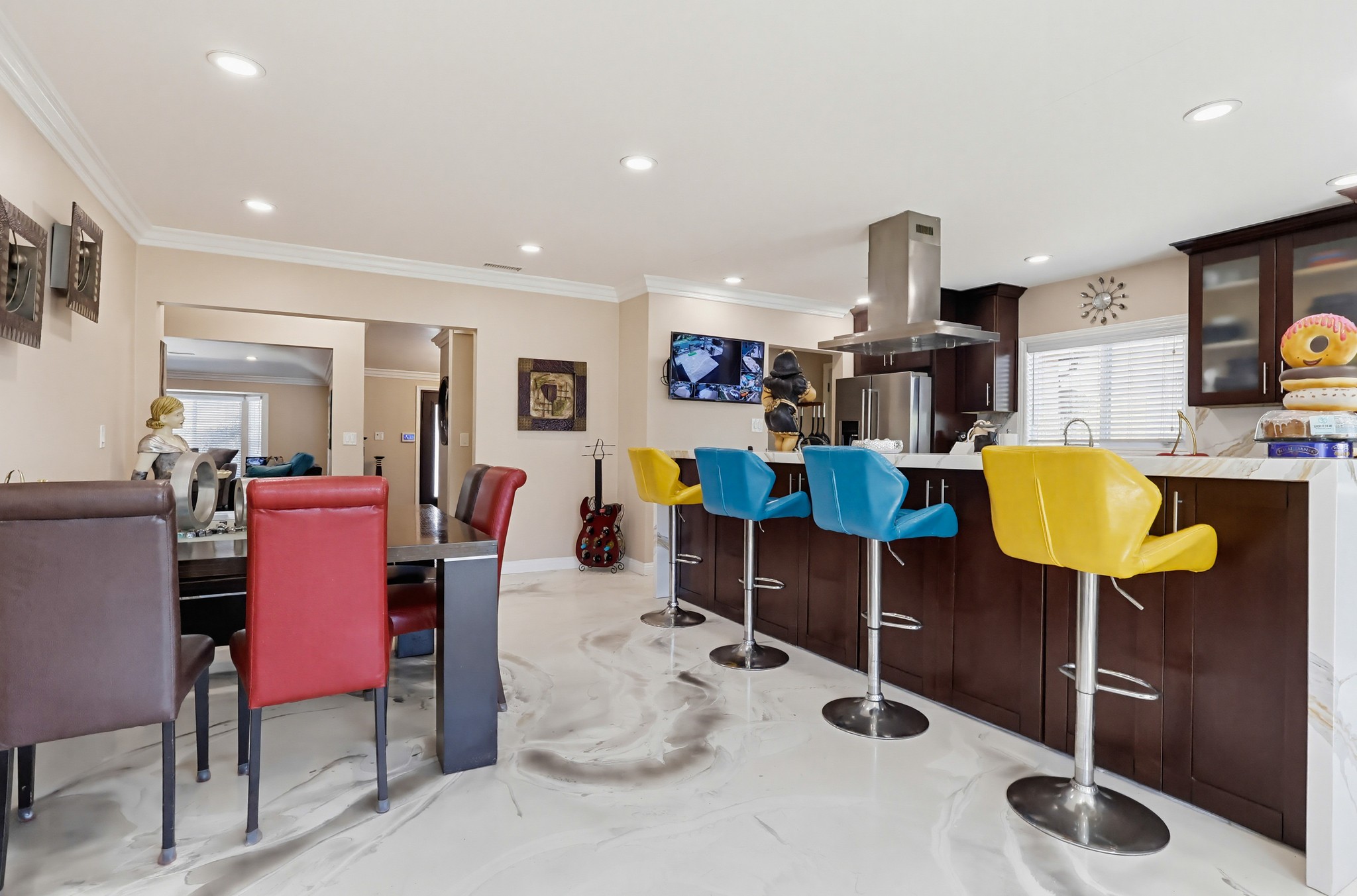 Virtual tour photo 25 of 116 for 5415 Onacrest Dr