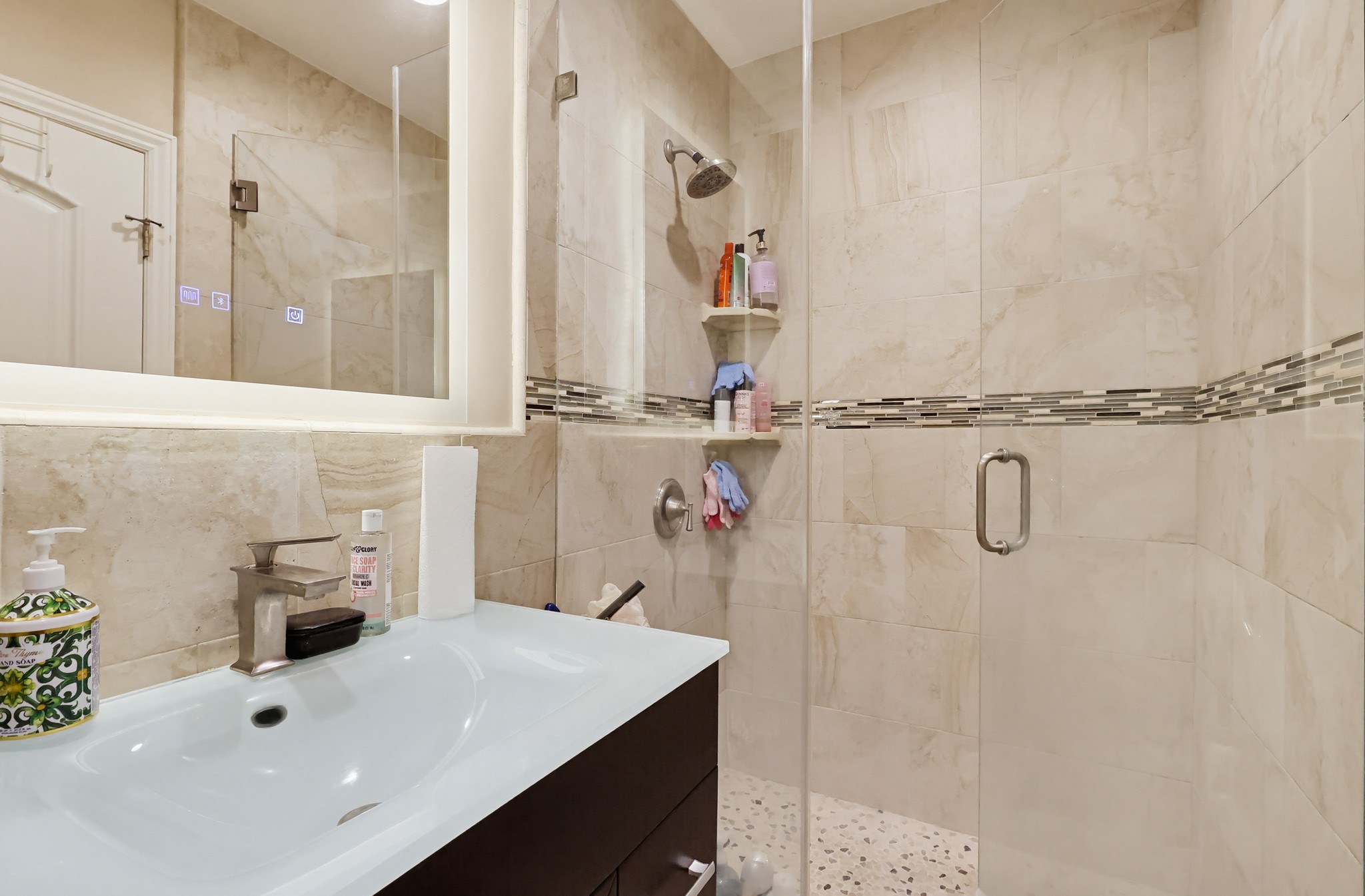 Virtual tour photo 35 of 116 for 5415 Onacrest Dr