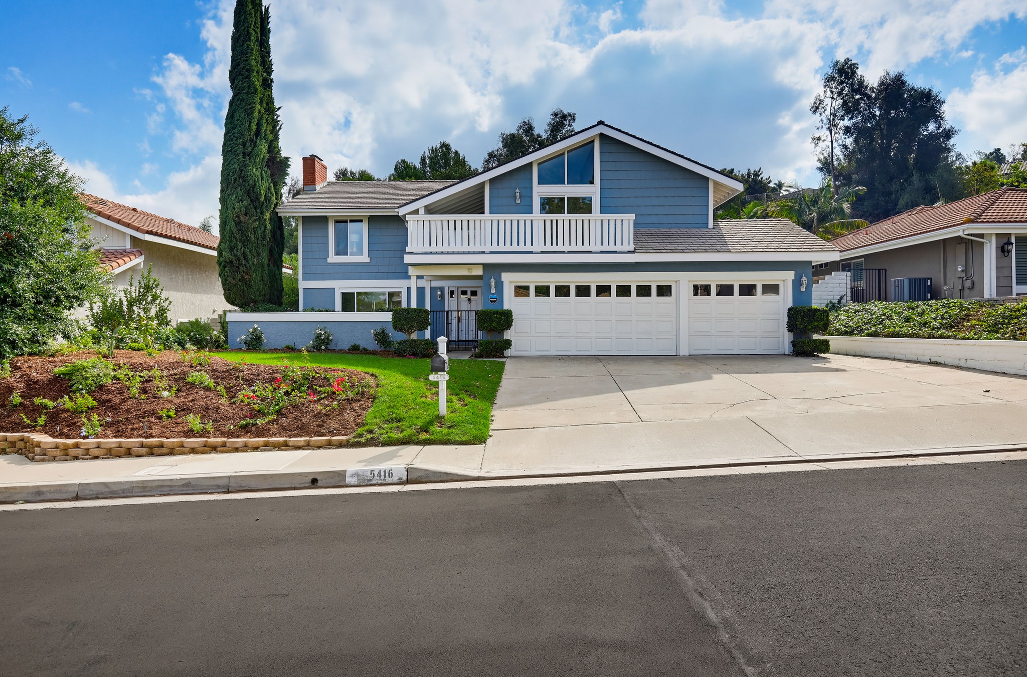 Virtual tour photo 1 of 84 for 5416 E Willowick Cir