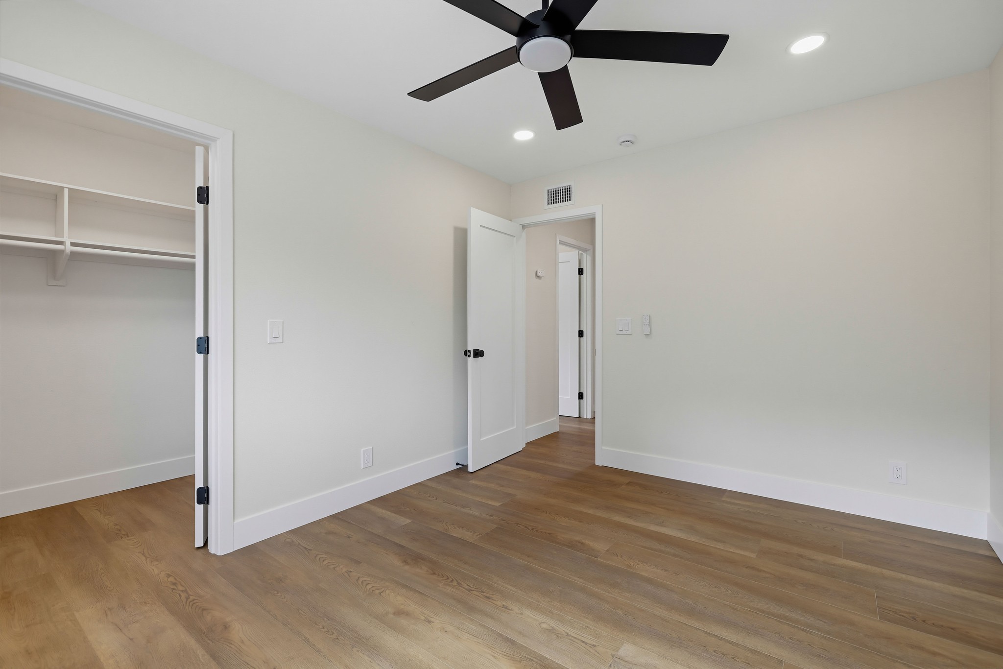 Virtual tour photo 58 of 84 for 5416 E Willowick Cir
