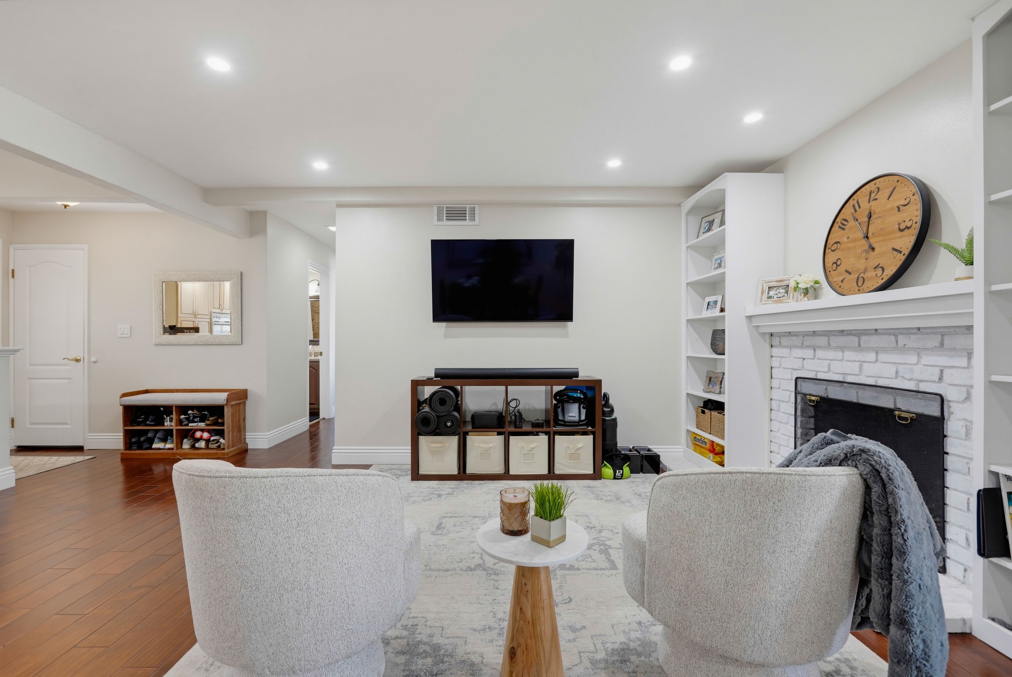 Virtual tour photo 15 of 59 for 5421 Park Ave