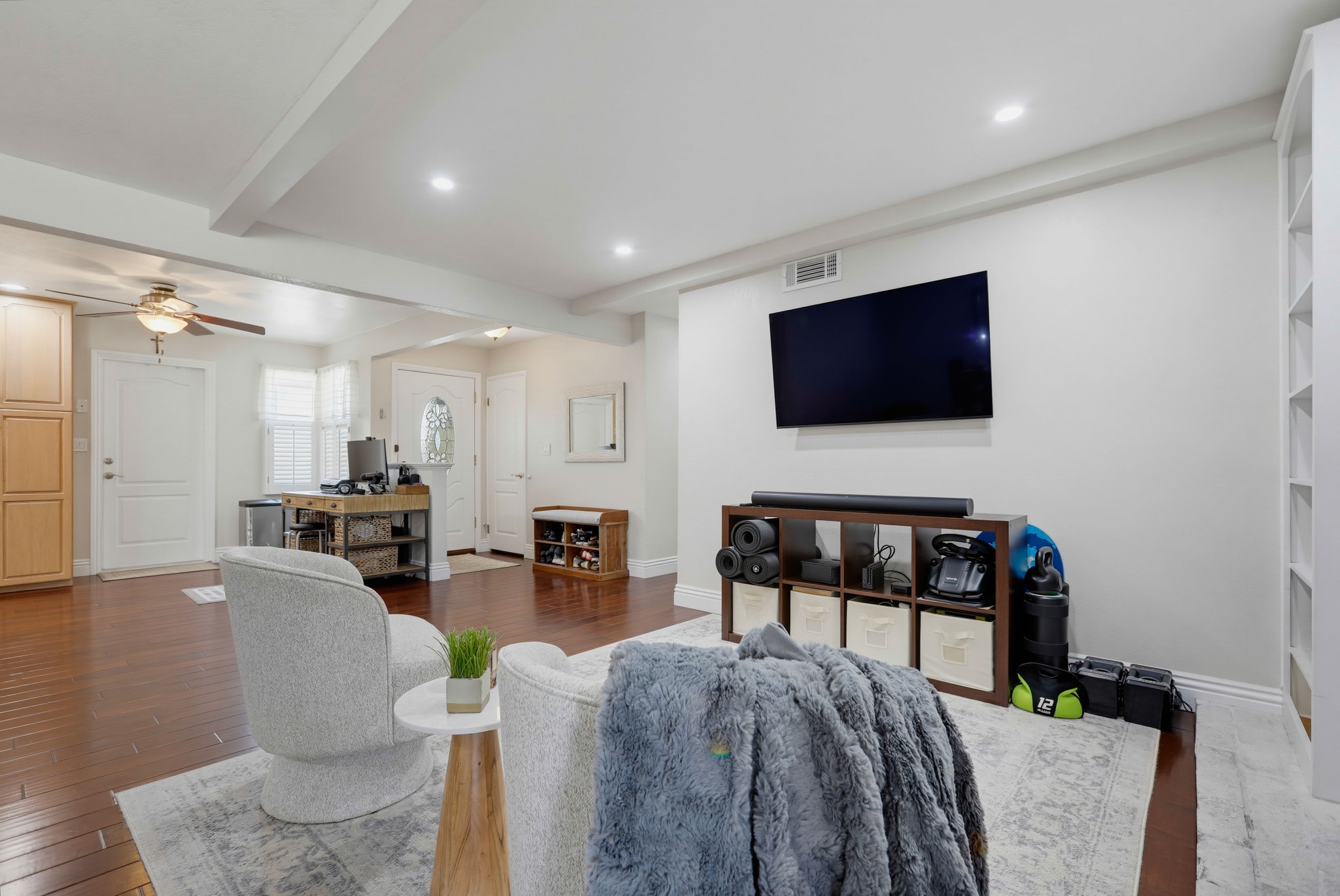 Virtual tour photo 16 of 59 for 5421 Park Ave