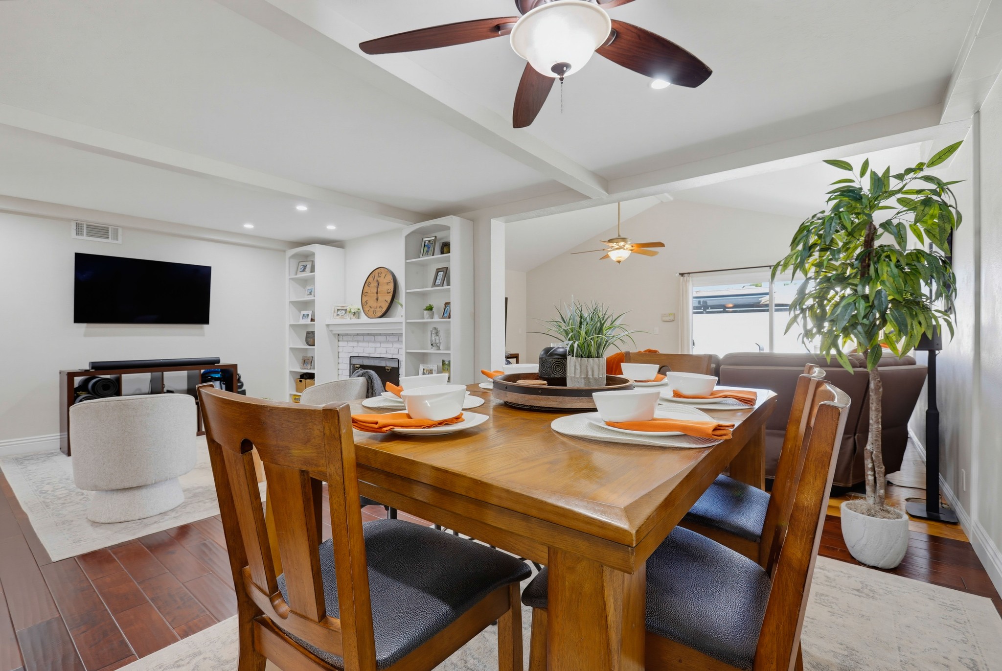 Virtual tour photo 26 of 59 for 5421 Park Ave