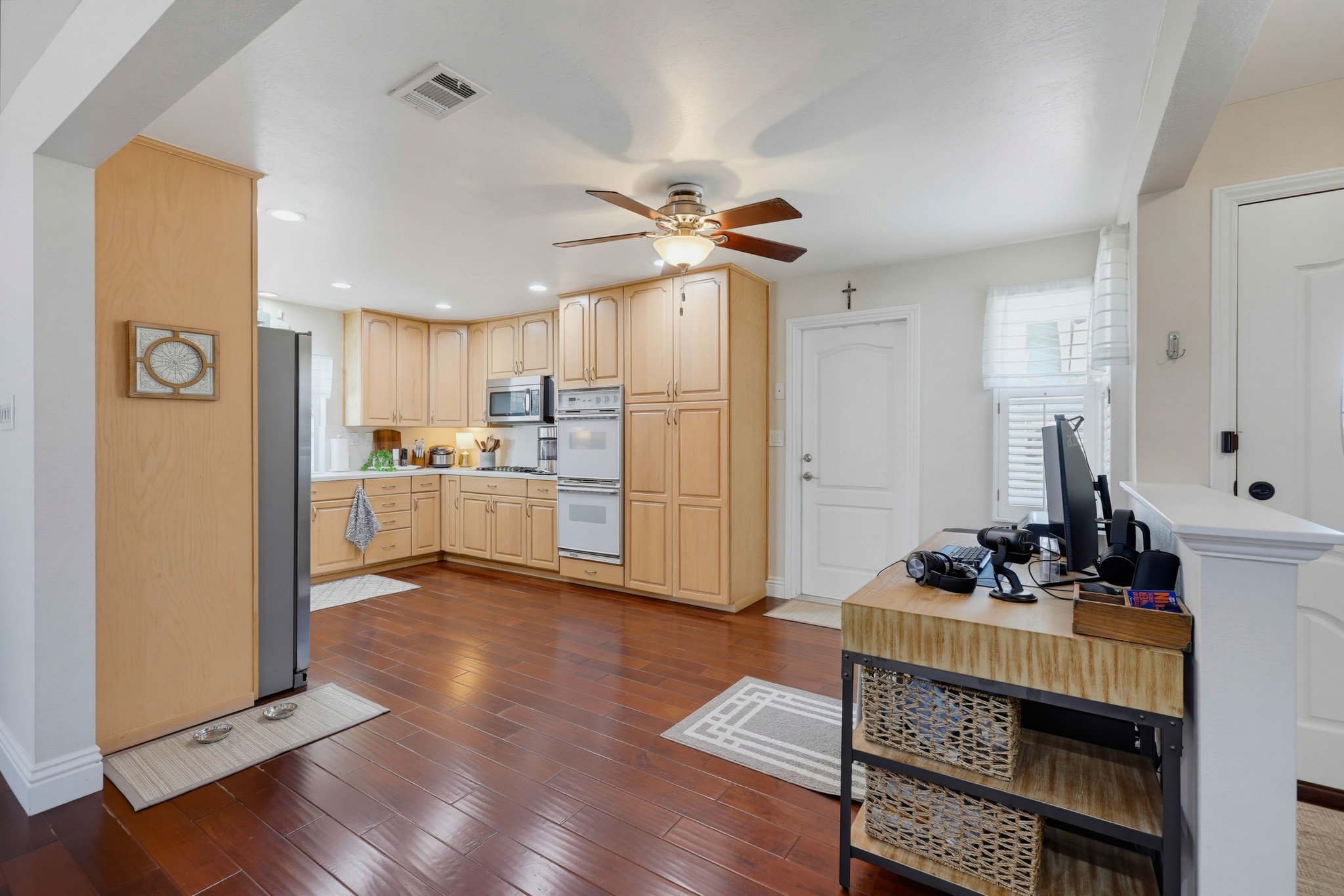 Virtual tour photo 29 of 59 for 5421 Park Ave