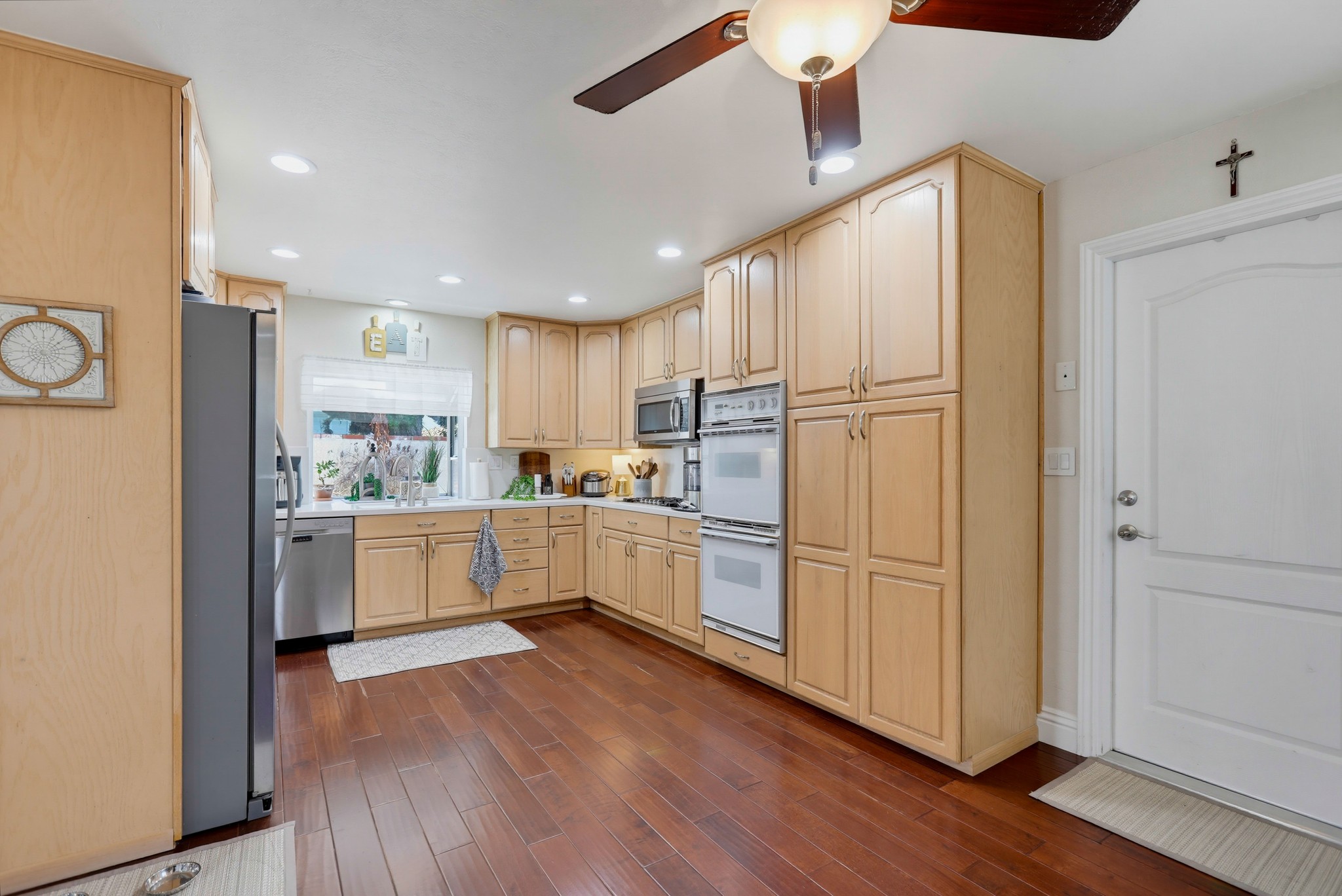Virtual tour photo 30 of 59 for 5421 Park Ave